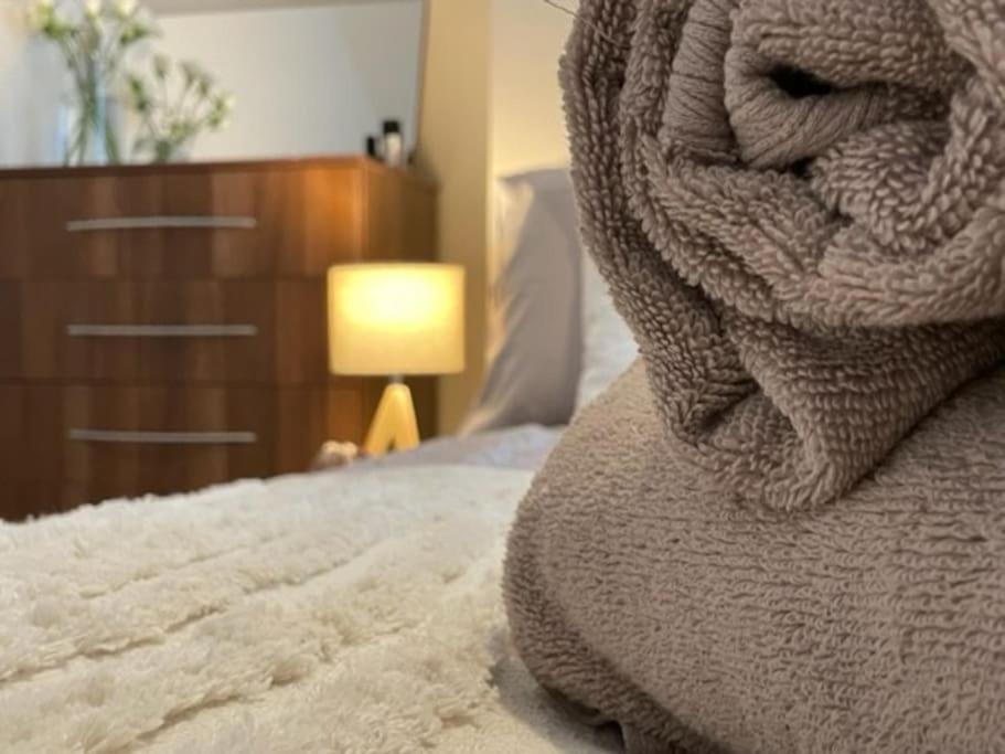 5 Bedroom, Sleeps 9 - Base To Explore Liverpool And Beyond Bagian luar foto