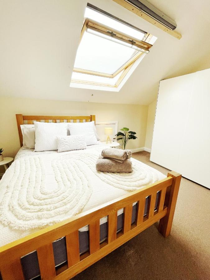 5 Bedroom, Sleeps 9 - Base To Explore Liverpool And Beyond Bagian luar foto
